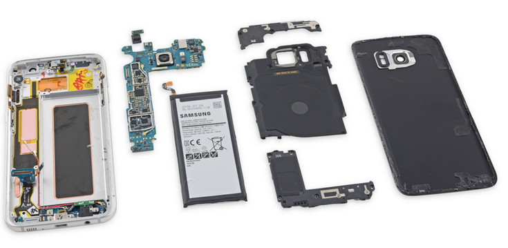 Смартфон Samsung Galaxy S7 edge заработал у iFixit три балла 