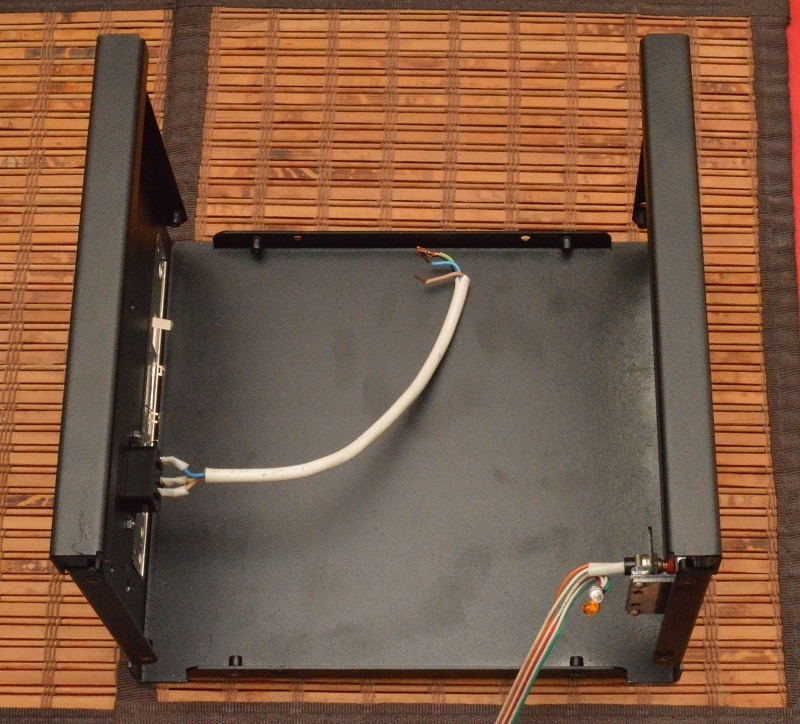 Абсолютно бесшумный, компактный безвентиляторный компьютер на полноценном десктопном процессоре. DIY реализация - 7 Абсолютно бесшумный, компактный безвентиляторный компьютер на полноценном десктопном процессоре. DIY реализация - 7