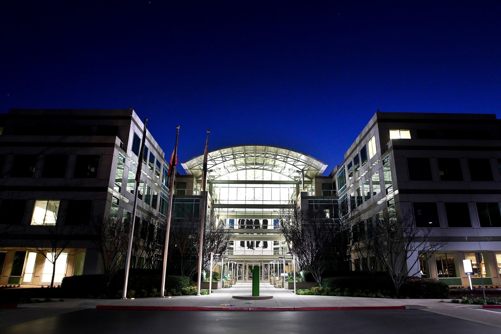 Разработчики шифрования iPhone могут уволиться из Apple, если им прикажут сотрудничать с ФБР - 1 Разработчики шифрования iPhone могут уволиться из Apple, если им прикажут сотрудничать с ФБР - 1