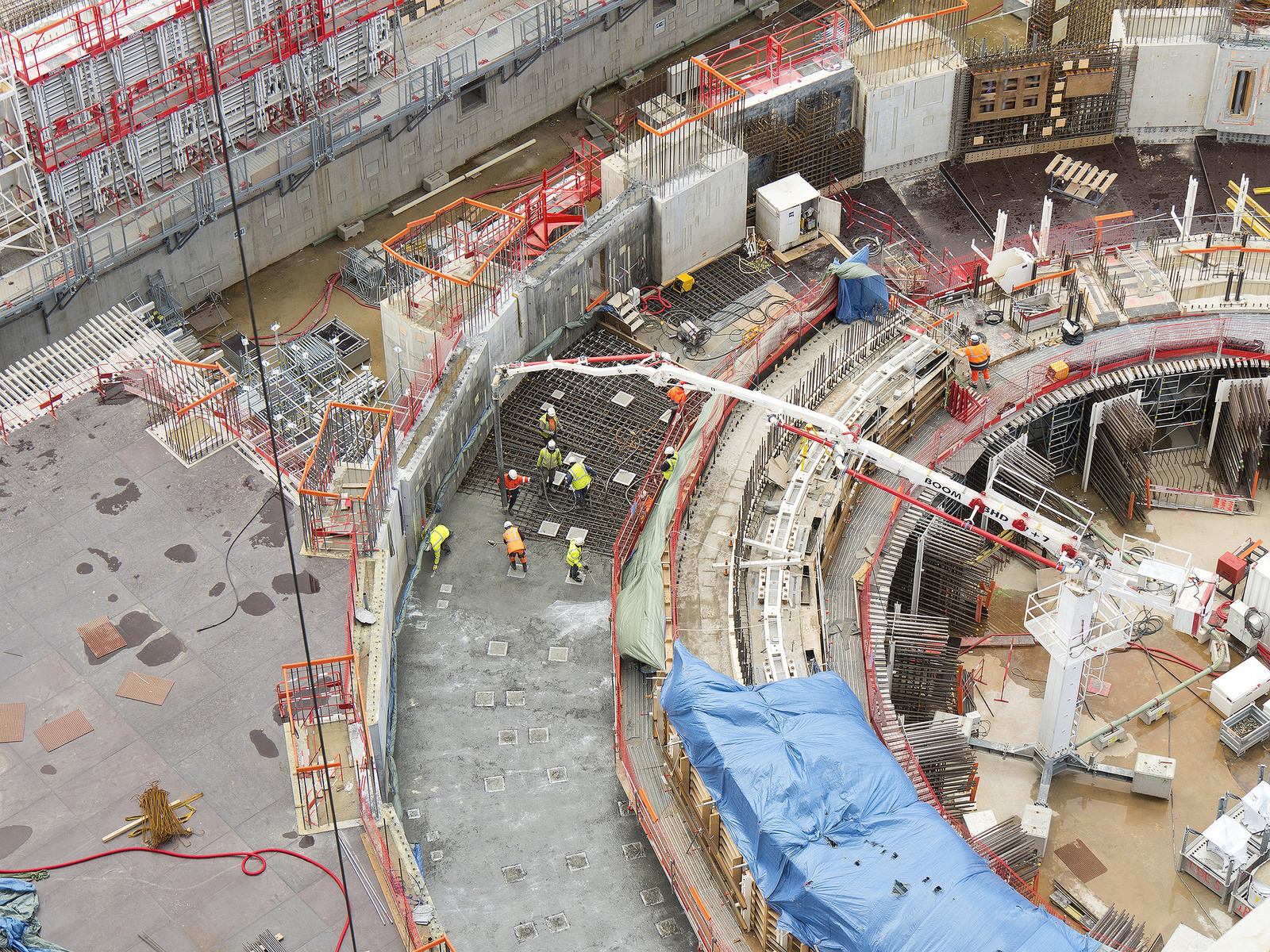 Изготовлен первый пакет обмотки для тороидальной катушки сверхпроводящего магнита ITER - 6