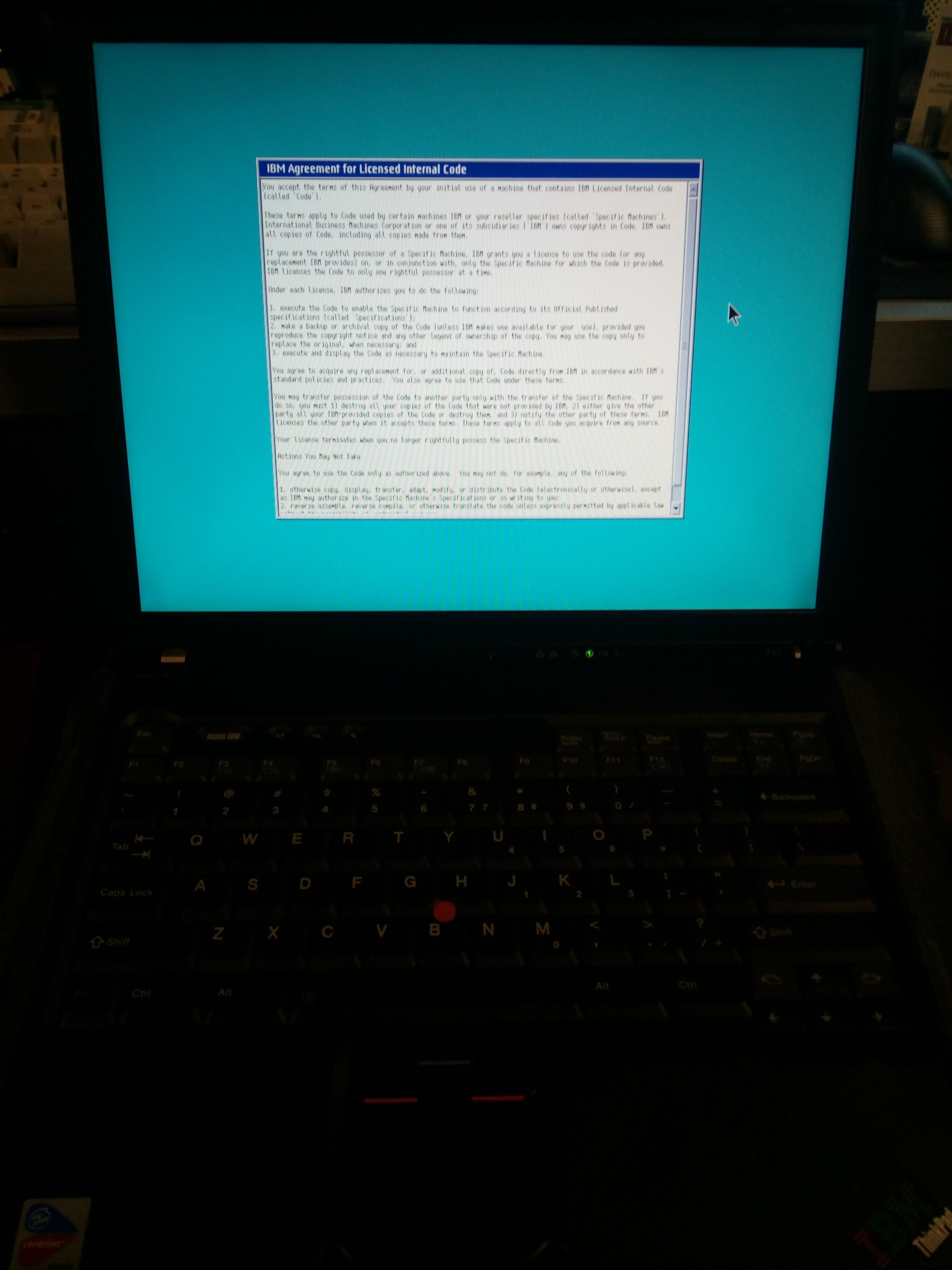 18-летний энтузиаст купил и установил в подвале мейнфрейм IBM z890 (2004 год) - 12