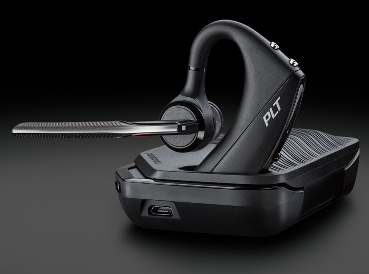 Гарнитура Plantronics Voyager 5200 оснащена интерфейсом Bluetooth