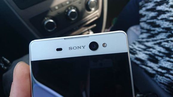 Sony Xperia C6