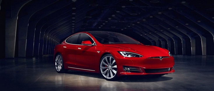Tesla обновила электромобиль Model S