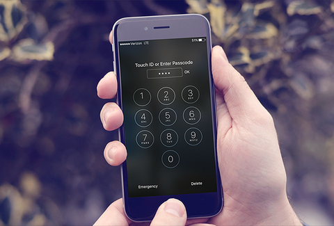 Хакеры продали ФБР секрет взлома iPhone - 1