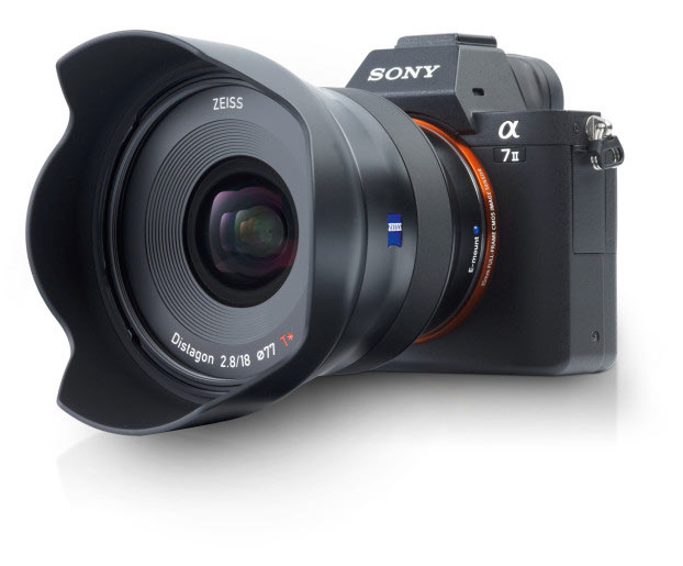 Полнокадровый объектив Zeiss Batis 2.8/18 оснащен креплением Sony E