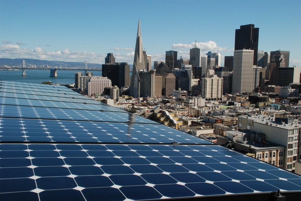 Все новые здания в Сан-Франциско высотой до 10 этажей будут оснащаться солнечными панелями - 1