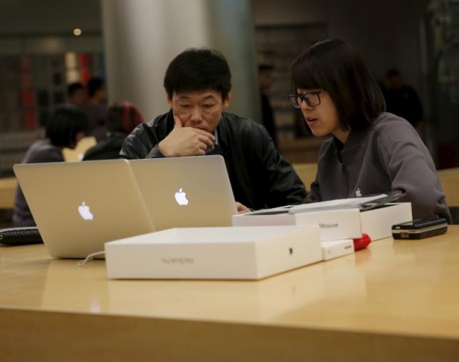 Когда и при каких условиях сервисы Apple iBooks Store и iTunes Movies заработают в Китае снова — неизвестно