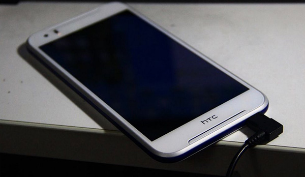 HTC Desire 830