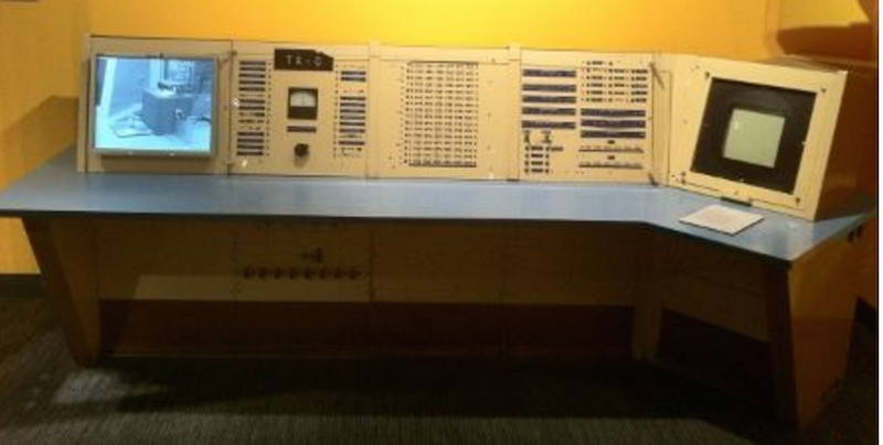 Мини-компьютеры компании DEC — семейство PDP - 2