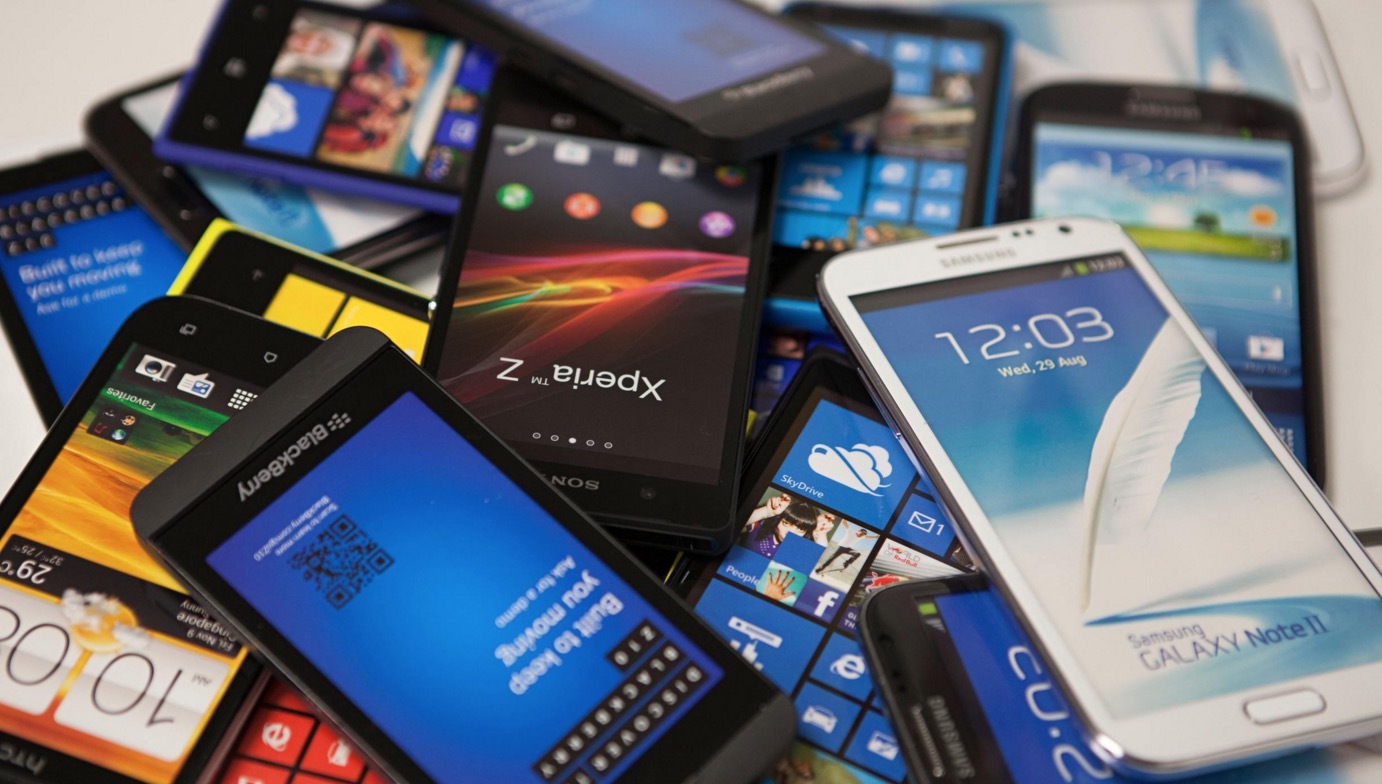 Продажи смартфонов не выросли в 2015 году - 1 image