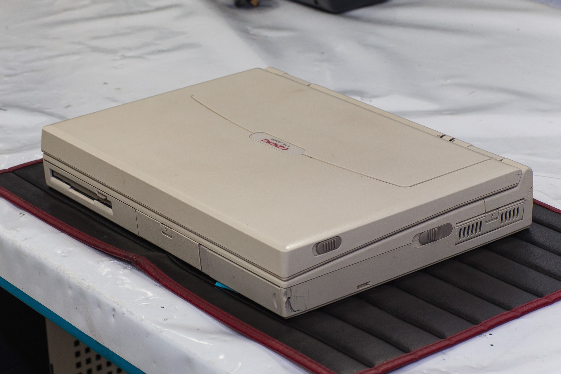 Древний ноутбук Compaq — единственный ключ к суперкару McLaren F1 - 7