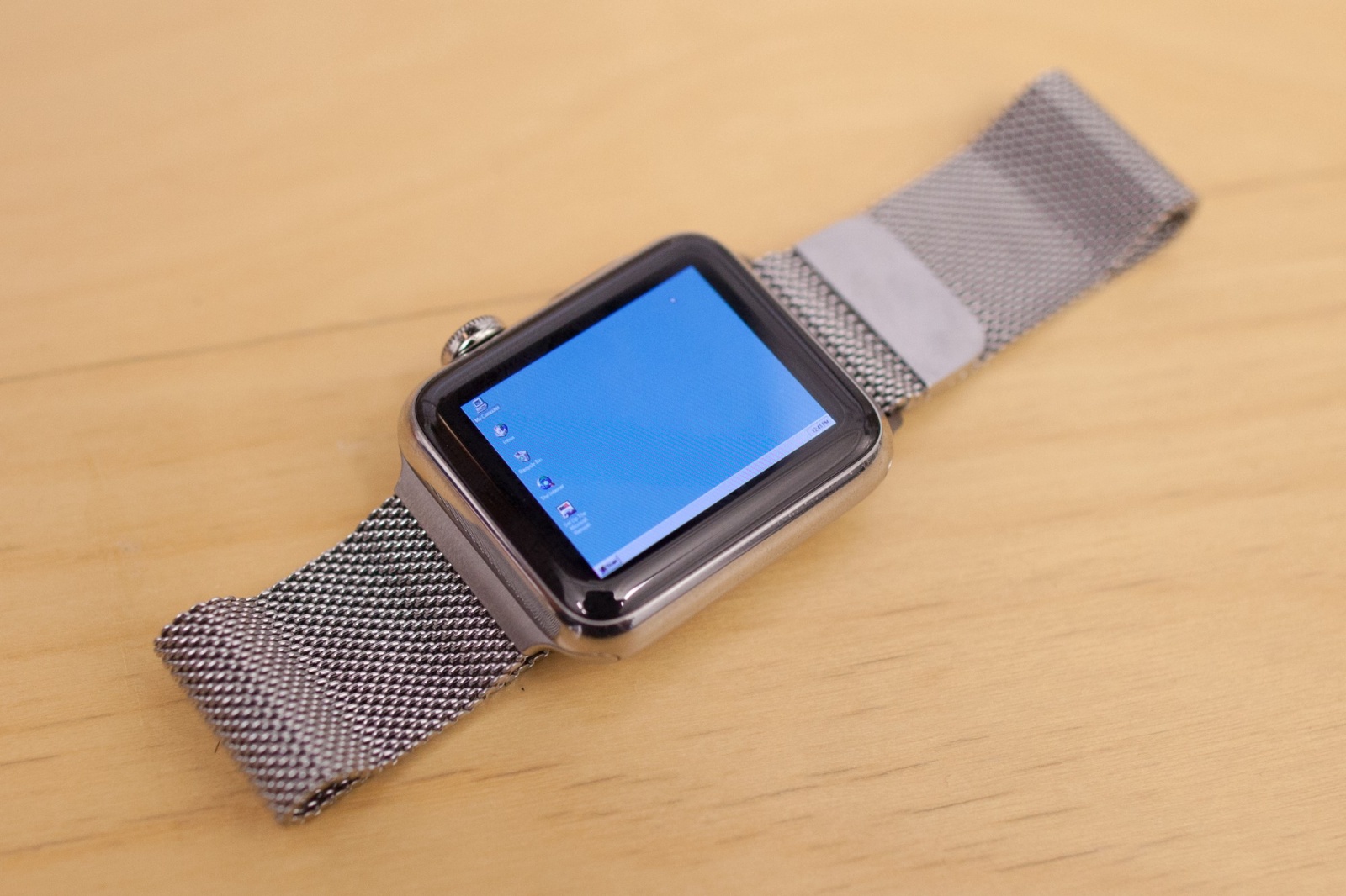 Windows 95 запустили на Apple Watch - 1