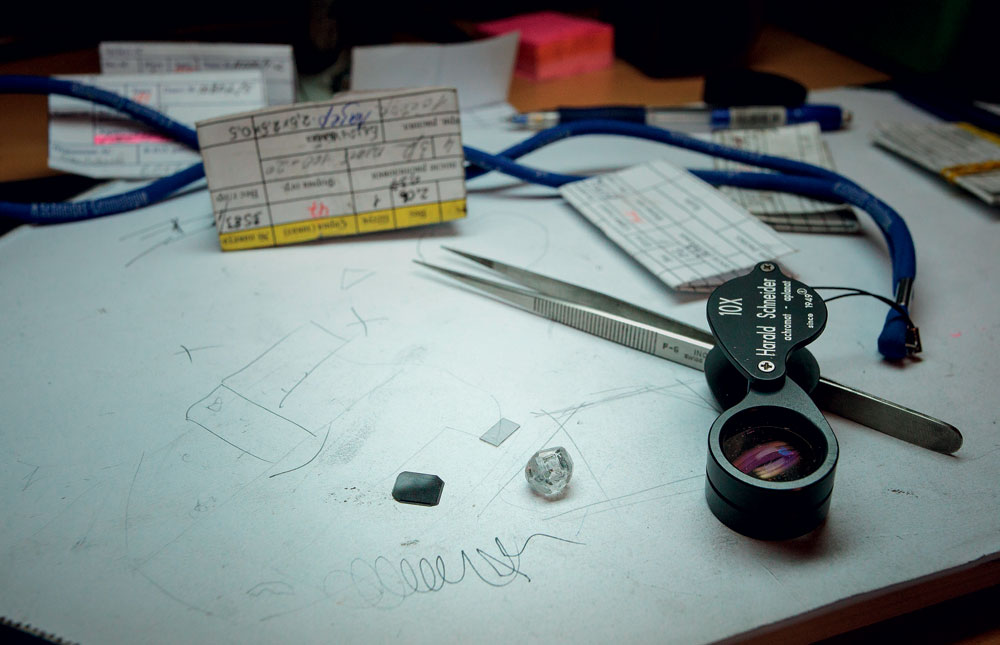 Как и где выращивают крупнейшие в мире алмазы - 1 image