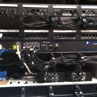 Сравнение систем мониторинга Vutlan SC8100 и APC NetBotz Rack Monitor 200 - 57
