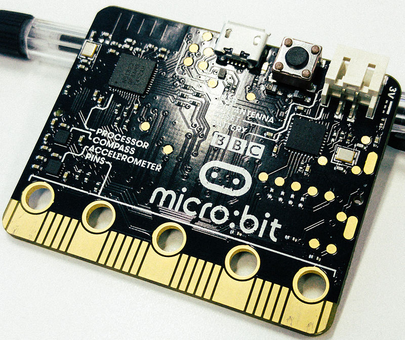 Микрокомпьютер micro:bit от BBC уже можно купить - 3