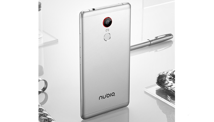 ZTE представила смартфон Nubia Z11 Max