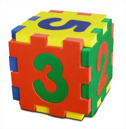PCB Cube — настольный календарь или абсолютно нежизнеспособная идея - 2