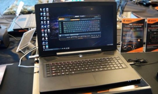 AORUS X7 Pro- геймерский лэптоп, оснащенный двумя графическими картами