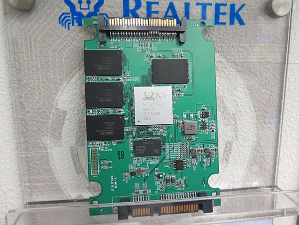 SSD типоразмера 2,5 дюйма с интерфейсом SATA 6 Гбит/с на базе контроллера Realtek RTS5761