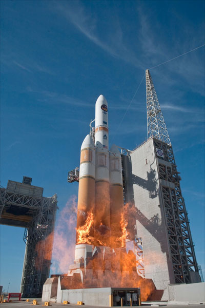 Ракета в огне. Delta-IV Heavy — FireBall - 1
