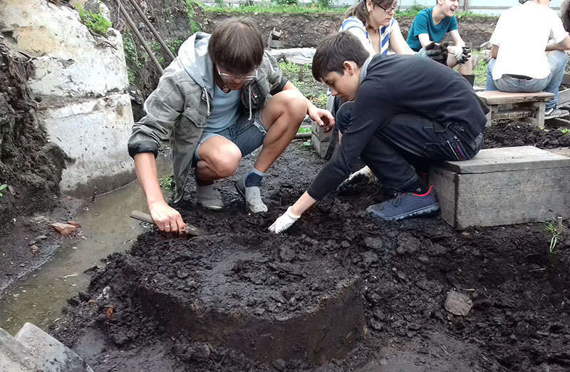 Новгородские археологи открыли неизвестное древнерусское ругательство - 5