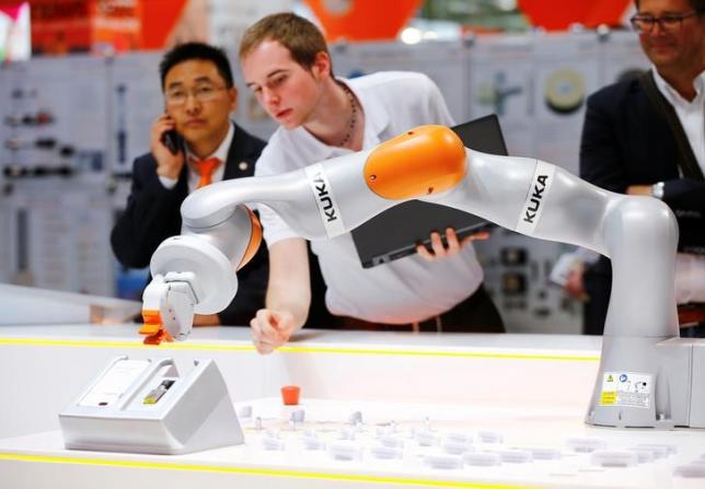 Большая часть акций Kuka окажется у Midea 