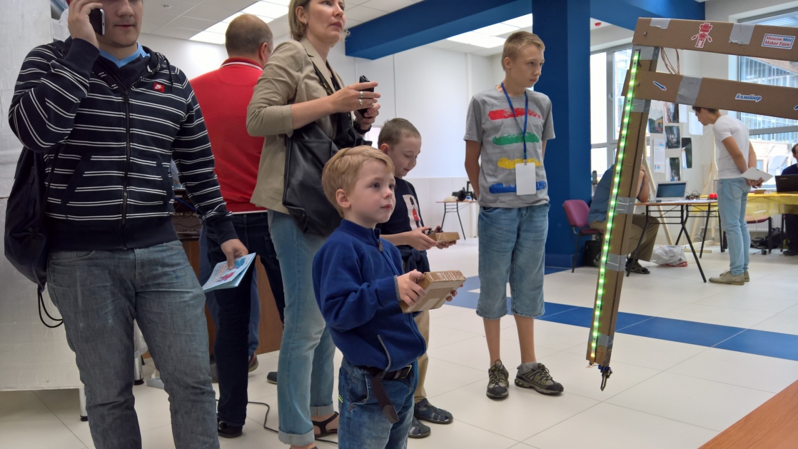 Огромные роботизированные манипуляторы или как мы участвовали в фестивале Moscow Mini Maker Faire - 25