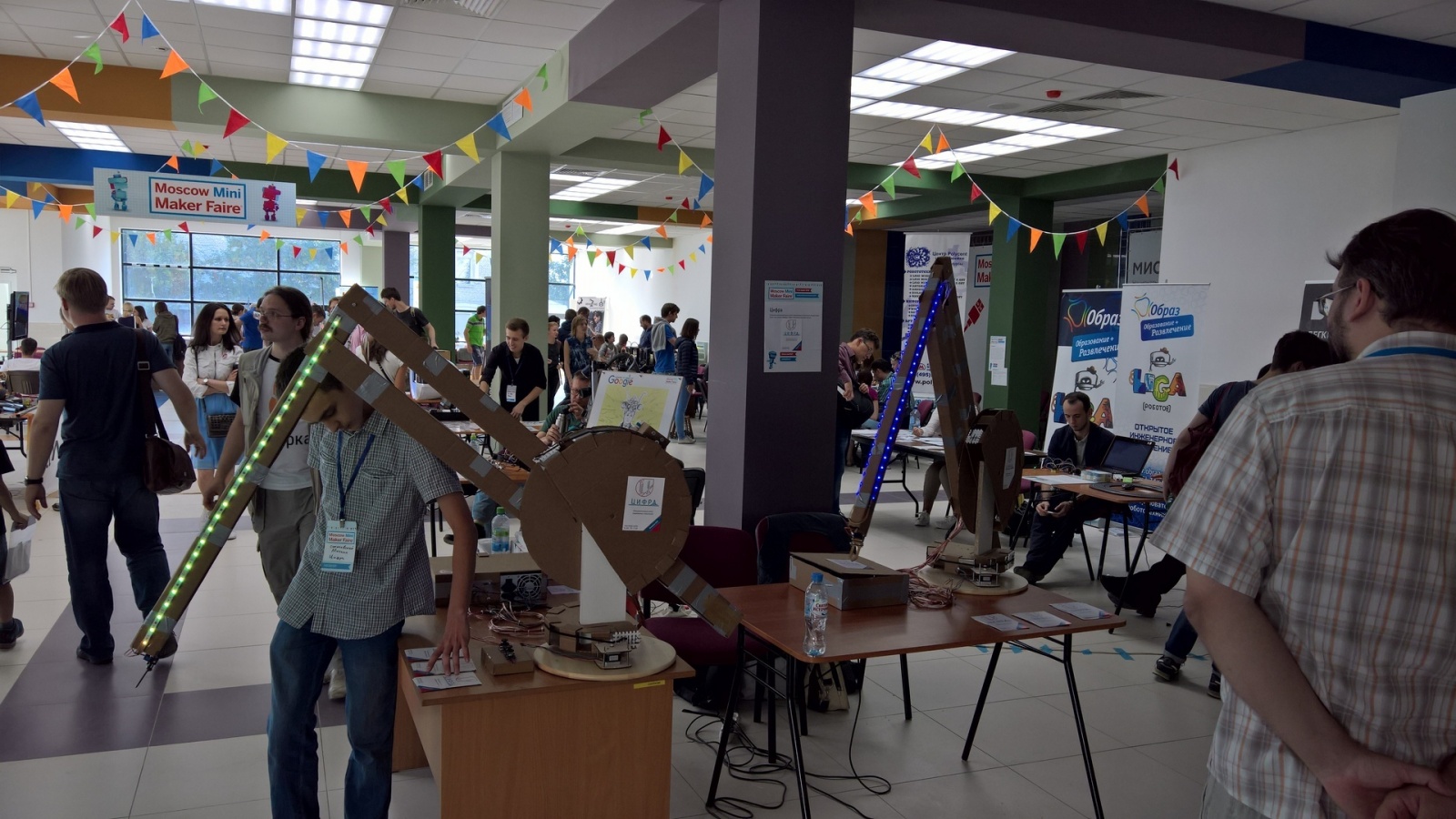 Огромные роботизированные манипуляторы или как мы участвовали в фестивале Moscow Mini Maker Faire - 30