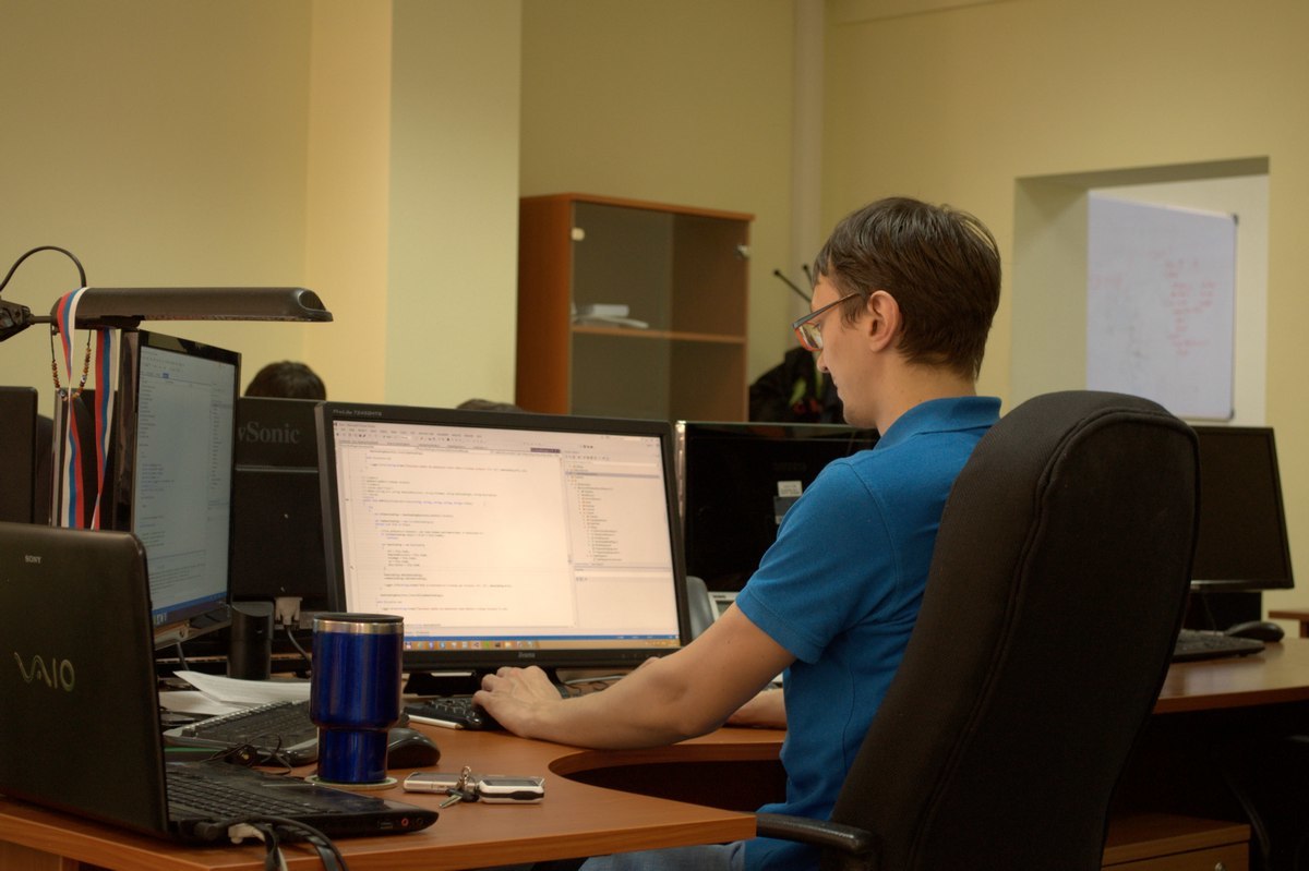 город программистов в россии. It специалист. разработчик игр профессия. разработчика 50. разработчика 50.