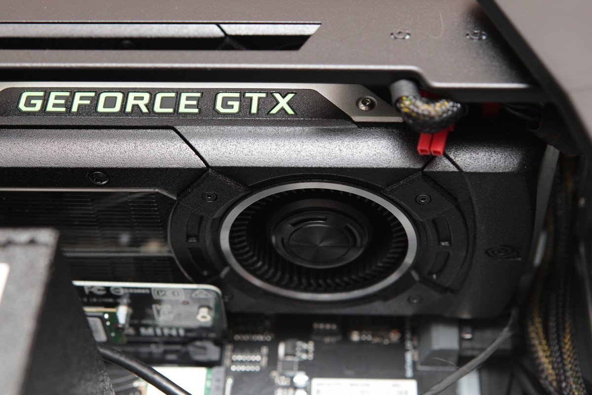 Обзор игрового системного блока ASUS ROG GT51CA - 34 Обзор игрового системного блока ASUS ROG GT51CA - 34