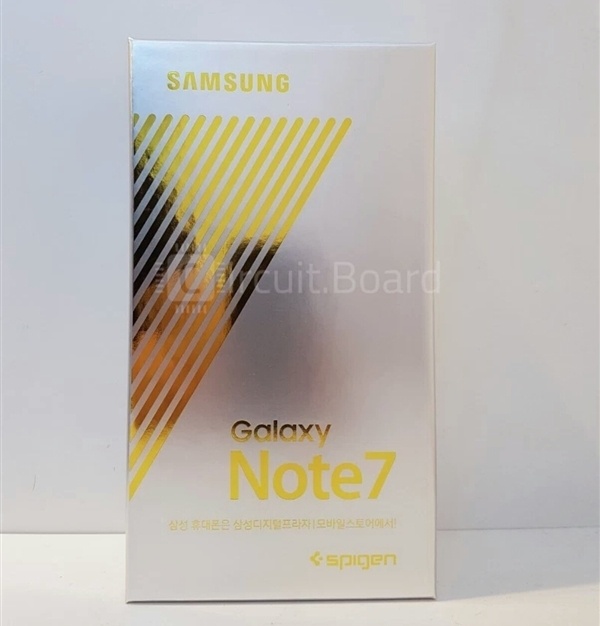 Опубликованы фотографии смартфона Samsung Galaxy Note7 и его упаковки 