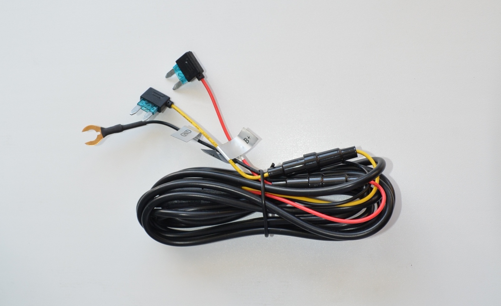 «Штатные» видеорегистраторы AXiOM: обзор Axiom Special Wi-Fi - 12 «Штатные» видеорегистраторы AXiOM: обзор Axiom Special Wi-Fi - 12