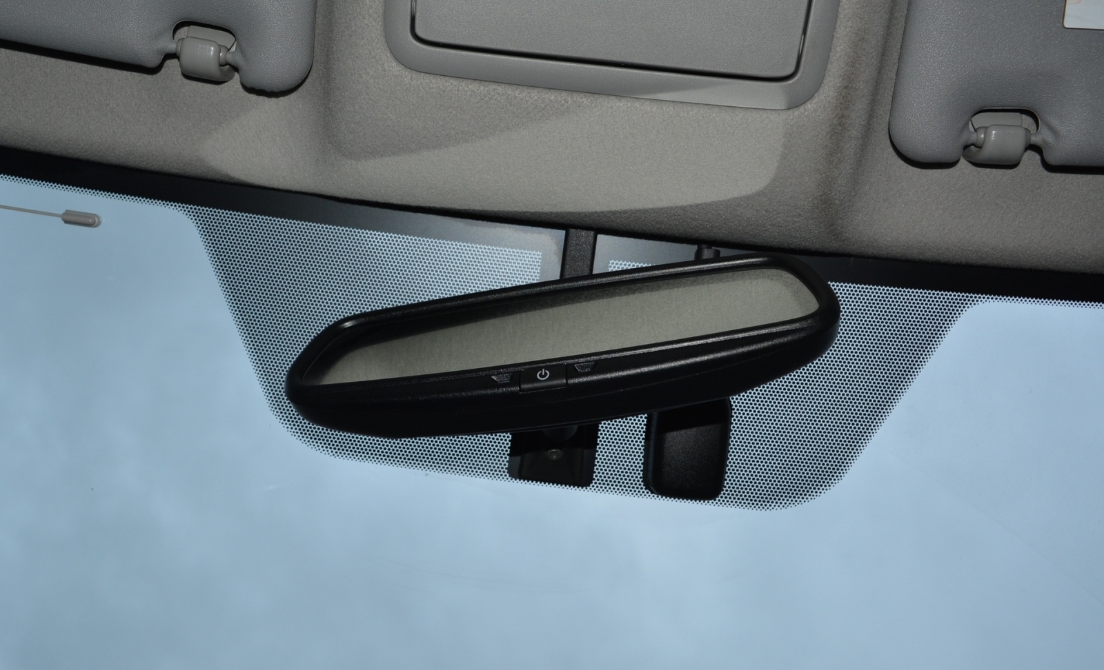 «Штатные» видеорегистраторы AXiOM: обзор Axiom Special Wi-Fi - 15 «Штатные» видеорегистраторы AXiOM: обзор Axiom Special Wi-Fi - 15