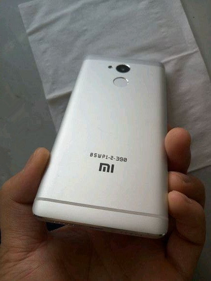 Характеристики смартфонов Xiaomi Redmi 4 и Redmi Note 4 опубликованы в базе TENAA