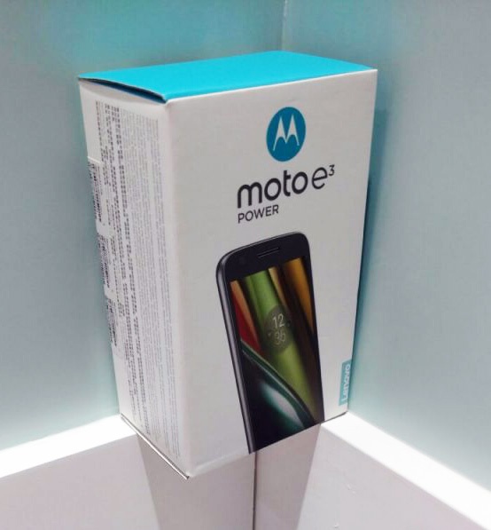 Moto E3 Power в коробке