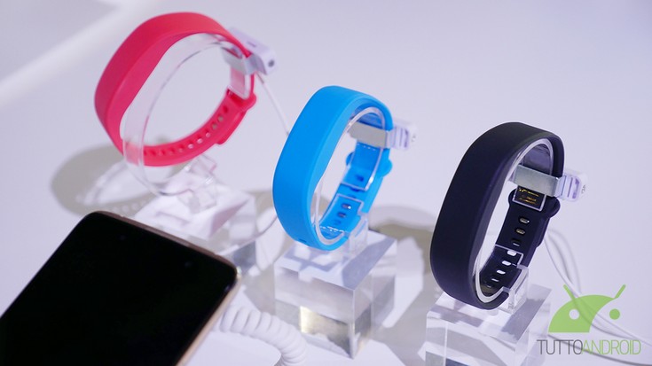 Alcatel представила MoveTrack, Move Track&Talk и MoveBand 