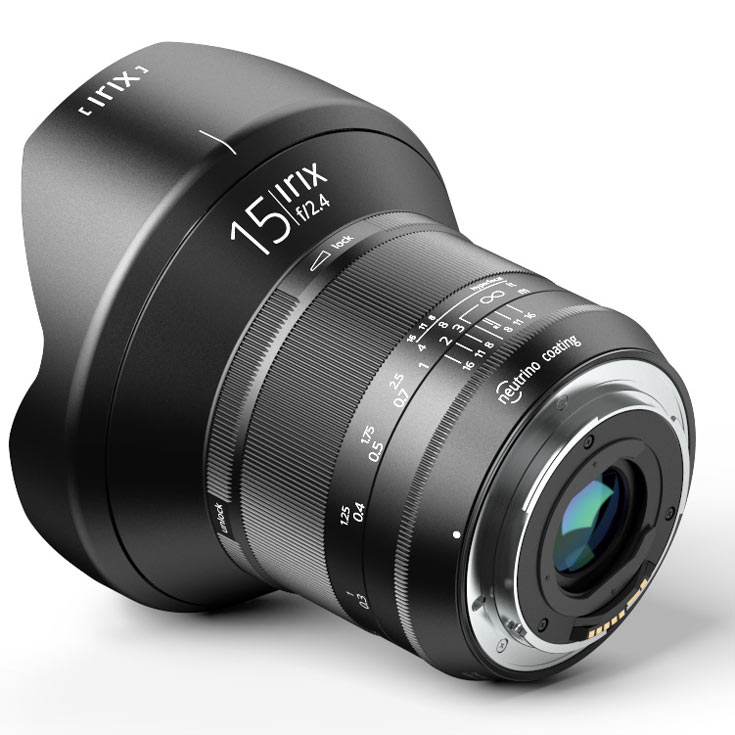 Полнокадровый объектив Irix 15mm f/2.4 выпускается в вариантах Blackstone и Firefly