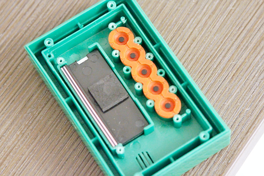 Автоматическая лейка для растений - 24 Автоматическая лейка для растений - 24