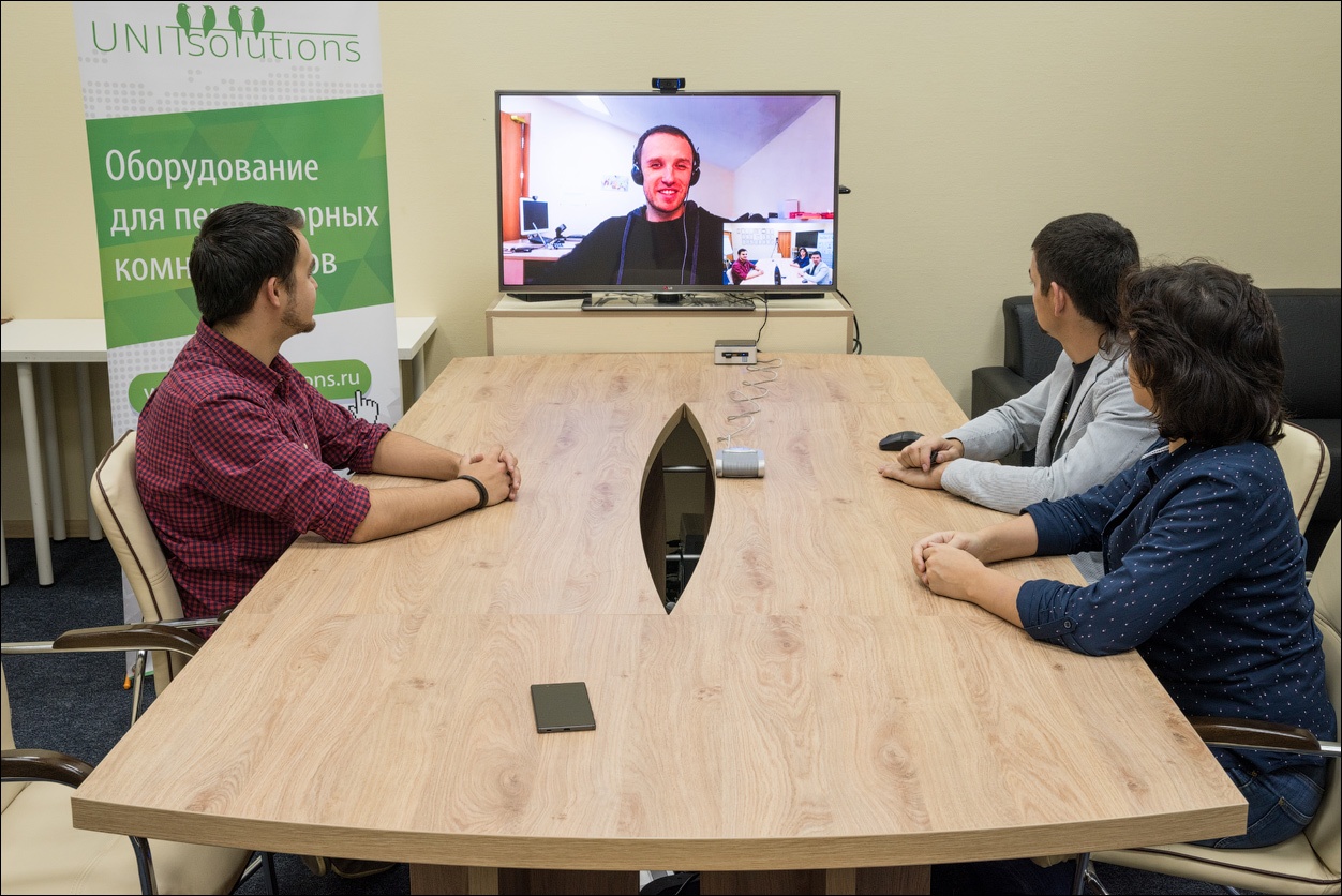 Оборудование видеоконференцсвязи для переговорной комнаты на реальных примерах - 4 image