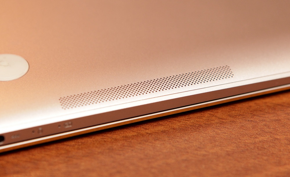 Обзор ультрабука ASUS ZenBook 3 - 15 Обзор ультрабука ASUS ZenBook 3 - 15