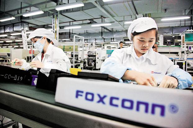 Foxconn планирует начать выпуск новой линейки смартфонов в Японии