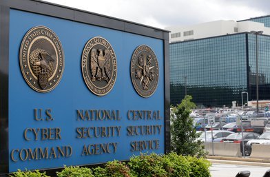 Американские спецслужбы арестовали возможного информатора хакеров Shadow Brokers - 1