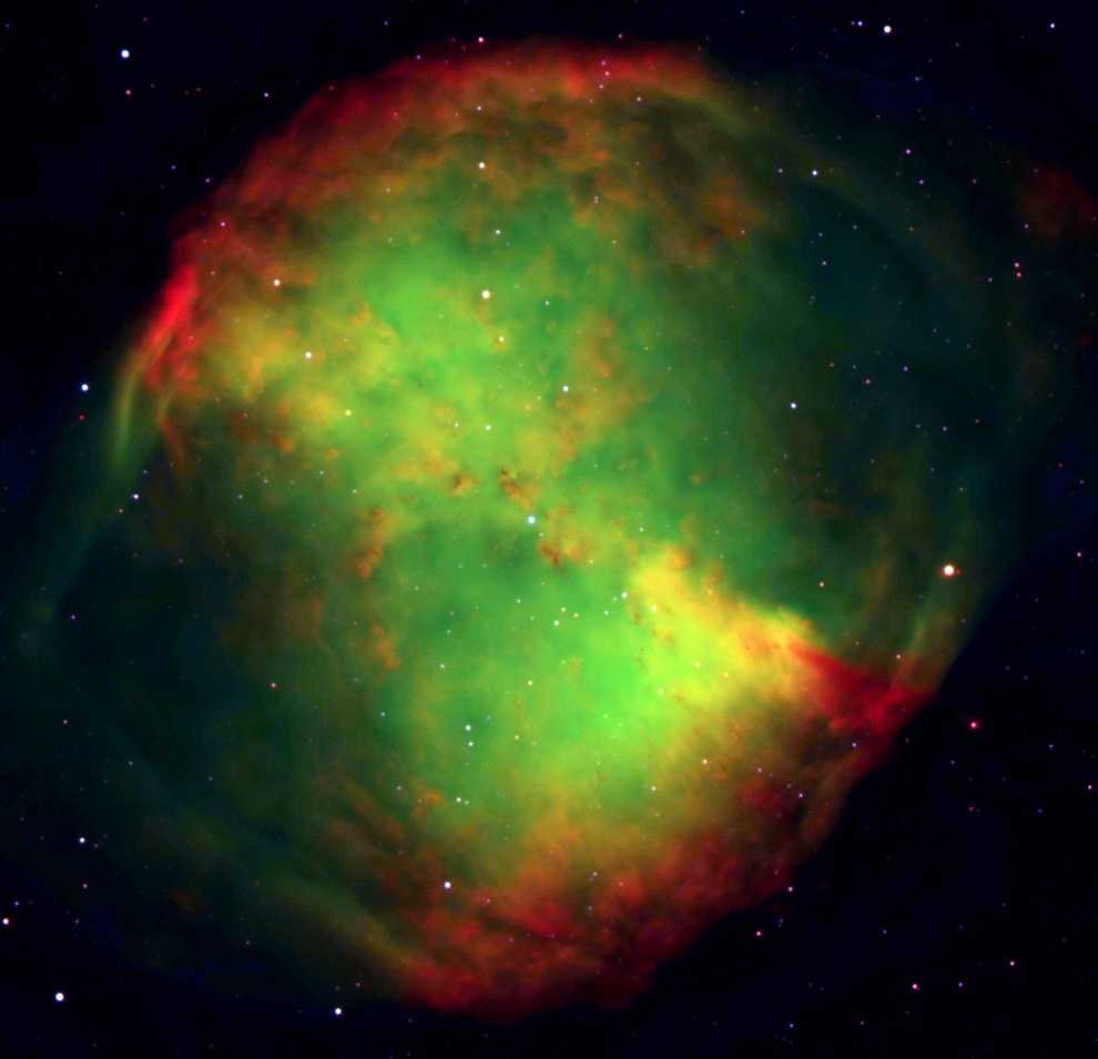 «Хаббл» увидел звезду, «стреляющую» шарами плазмы - 3