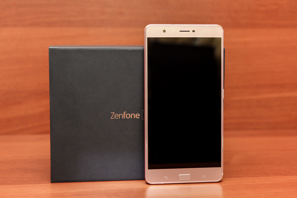Гигант в руке: обзор смартфона ASUS ZenFone 3 Ultra - 21 Гигант в руке: обзор смартфона ASUS ZenFone 3 Ultra - 21