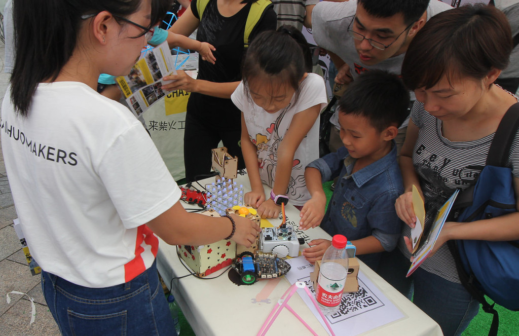 Фотоэкскурсия по выставке MakerFaire 2016 в Шэньчжене, часть 1 - 11