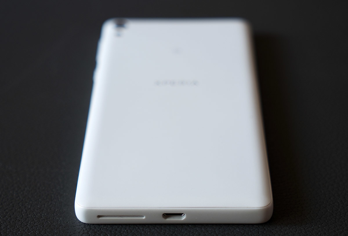 Обзор смартфона Sony Xperia E5. Симпатичный и недорогой - 6