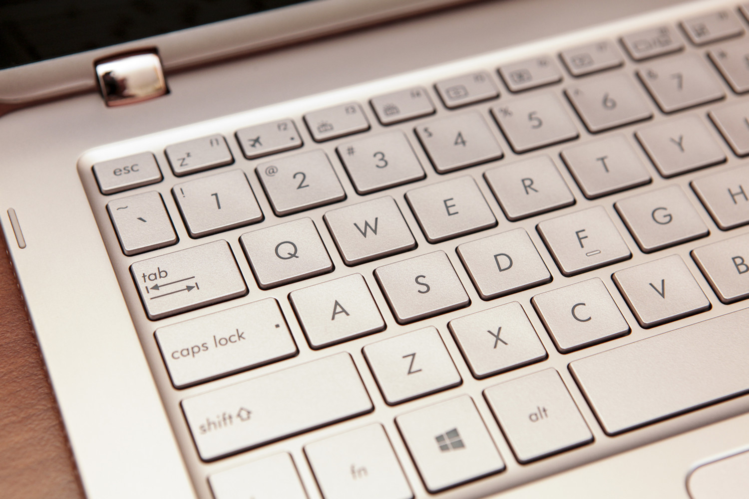Ноутбук наизнанку: обзор ноутбука ASUS ZenBook Flip - 14