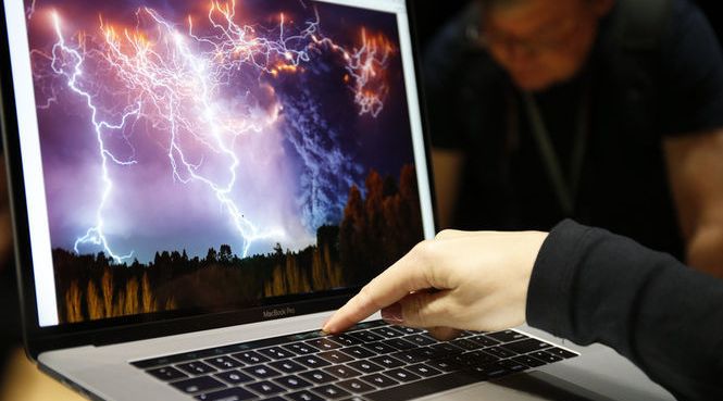 По оценке KGI, в 2017 году Apple может предложить ноутбук MacBook Pro с 32 ГБ ОЗУ