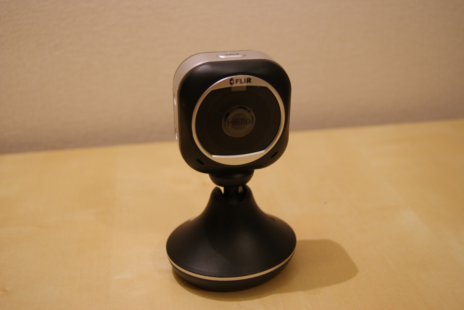 HD-камера наблюдения для дома: FlirFX - 5